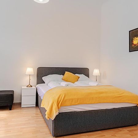 Pleasing 2Br Apt. Akh-Perfect For Groups فيينا المظهر الخارجي الصورة
