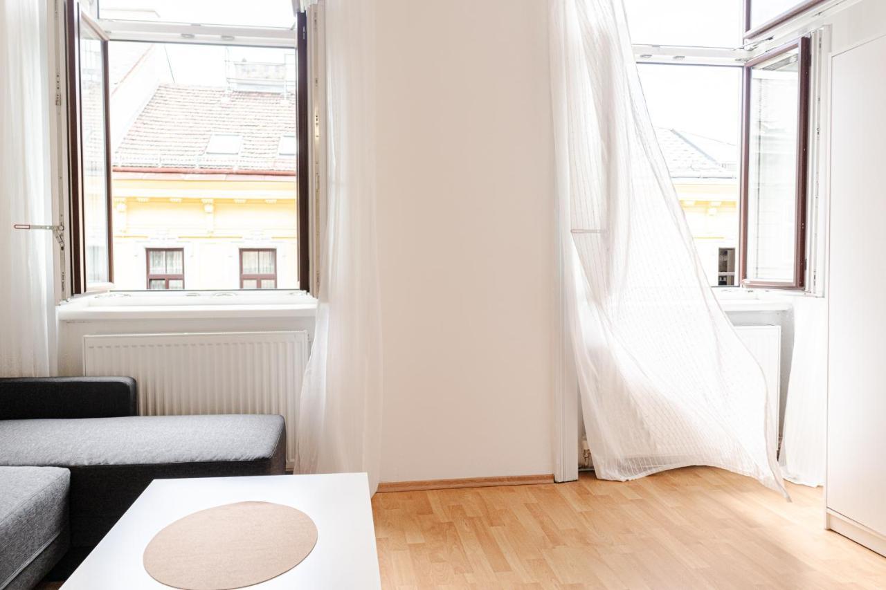 Pleasing 2Br Apt. Akh-Perfect For Groups فيينا المظهر الخارجي الصورة