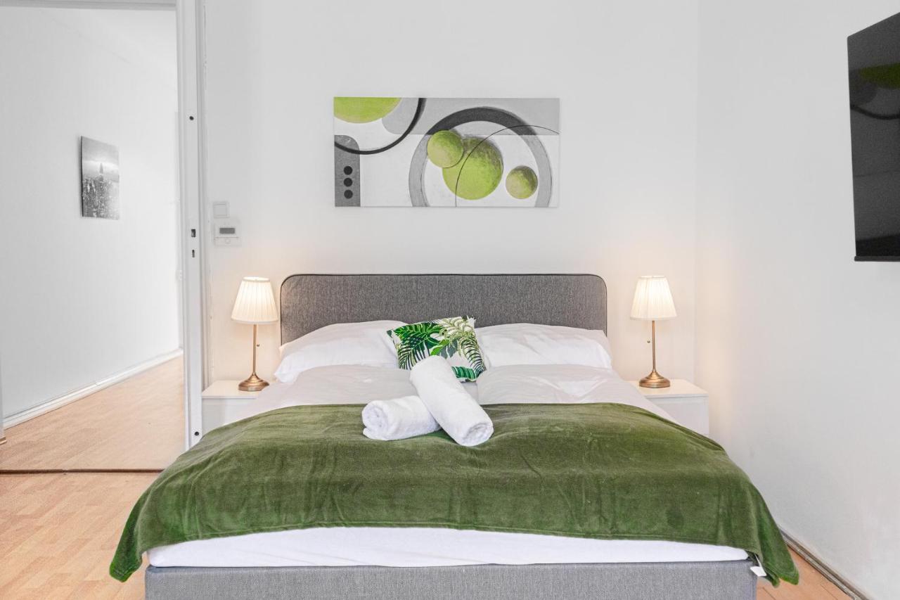 Pleasing 2Br Apt. Akh-Perfect For Groups فيينا المظهر الخارجي الصورة